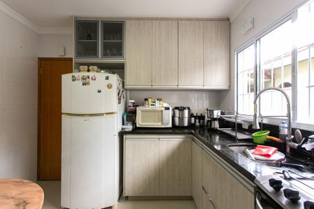 Casa à venda com 144m², 3 quartos e 2 vagasCozinha