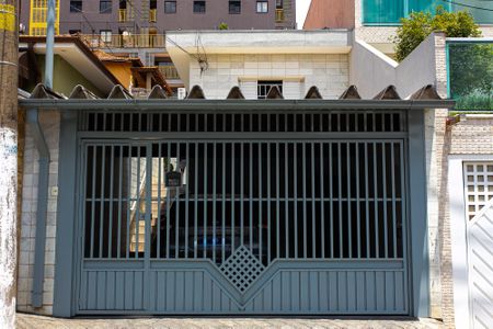 Casa à venda com 144m², 3 quartos e 2 vagasFachada