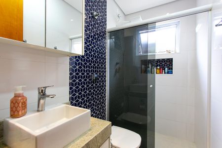 Casa à venda com 144m², 3 quartos e 2 vagasBanheiro Social