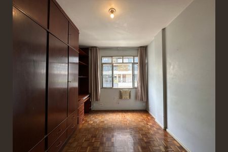 Apartamento à venda com 83m², 3 quartos e 1 vaga