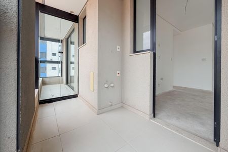 Apartamento à venda com 60m², 2 quartos e 1 vagaÁrea de Serviço