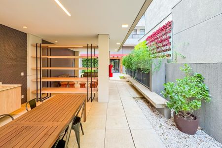 Apartamento à venda com 60m², 2 quartos e 1 vagaChurrasqueira