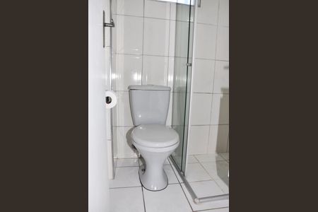 Apartamento para alugar com 50m², 2 quartos e 1 vaga Apartamento para alugar com 50m², 2 quartos e 1 vagaDetalhe - Banheiro Social