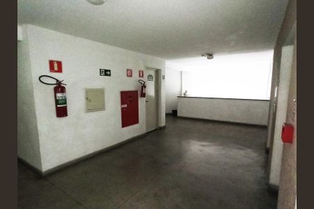 Apartamento para alugar com 50m², 2 quartos e 1 vaga Apartamento para alugar com 50m², 2 quartos e 1 vagaHall Elevadores