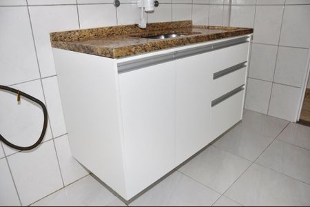 Apartamento para alugar com 50m², 2 quartos e 1 vaga Apartamento para alugar com 50m², 2 quartos e 1 vagaDetalhe - Cozinha