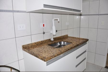 Apartamento para alugar com 50m², 2 quartos e 1 vaga Apartamento para alugar com 50m², 2 quartos e 1 vagaDetalhe - Cozinha