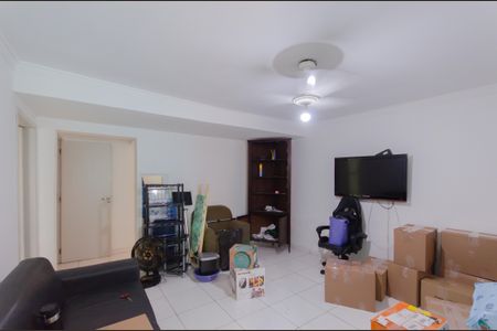 Sala de casa para alugar com 3 quartos, 150m² em Jardim da Gloria, São Paulo