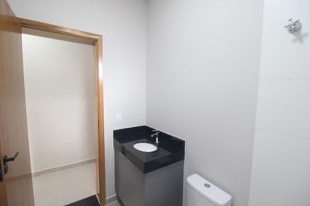 Apartamento à venda com 76m², 2 quartos e sem vagaBanheiro