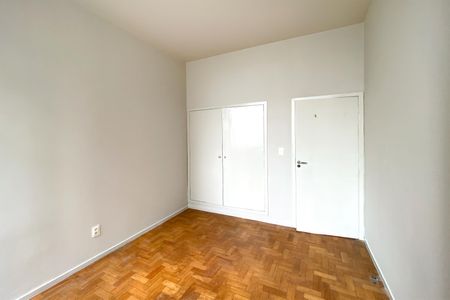 Apartamento para alugar com 138m², 3 quartos e sem vagaQuarto 2