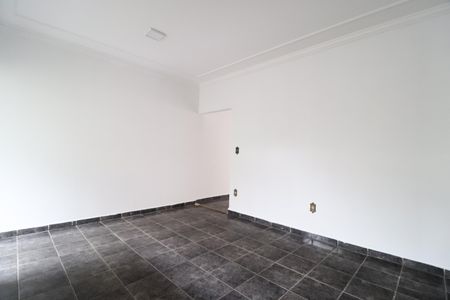 Casa para alugar com 3 quartos, 170m² em Santa Mônica, Uberlândia