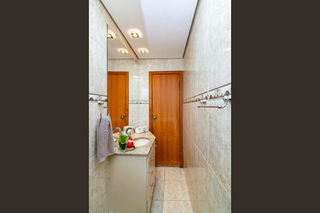 Apartamento à venda com 121m², 3 quartos e 2 vagas Apartamento à venda com 121m², 3 quartos e 2 vagasBanheiro Social