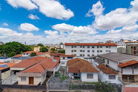 Apartamento à venda com 121m², 3 quartos e 2 vagas Apartamento à venda com 121m², 3 quartos e 2 vagasVaranda