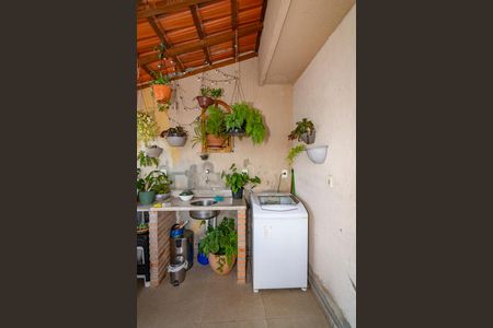 Apartamento à venda com 121m², 3 quartos e 2 vagas Apartamento à venda com 121m², 3 quartos e 2 vagasÁrea de Serviço