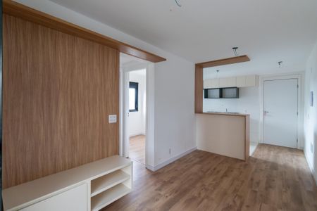 Apartamento para alugar com 2 quartos, 45m² em Vila Suzana, São Paulo