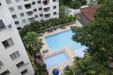 Apartamento à venda com 60m², 2 quartos e 1 vagaÁrea comum - Piscina