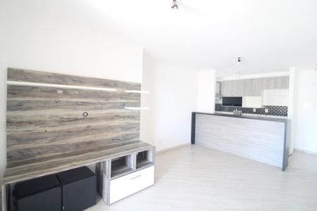 Sala de apartamento à venda com 3 quartos, 73m² em Usina Piratininga, São Paulo