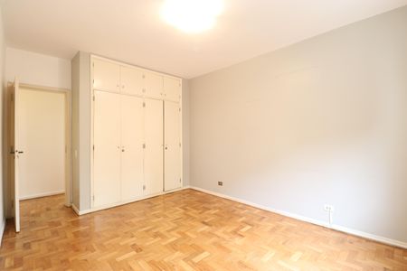 Apartamento para alugar com 149m², 3 quartos e 1 vagaQuarto 2