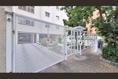 Apartamento para alugar com 149m², 3 quartos e 1 vagaFachada