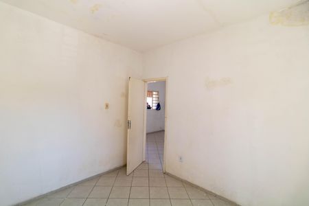 Casa à venda com 100m², 3 quartos e 2 vagas Casa à venda com 100m², 3 quartos e 2 vagasQuarto 02