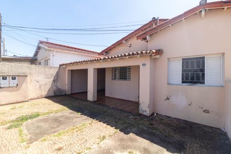 Casa à venda com 100m², 3 quartos e 2 vagas Casa à venda com 100m², 3 quartos e 2 vagasGaragem