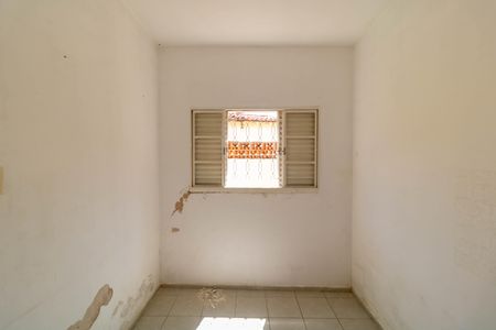 Casa à venda com 100m², 3 quartos e 2 vagas Casa à venda com 100m², 3 quartos e 2 vagasQuarto 03