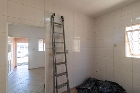Casa à venda com 100m², 3 quartos e 2 vagas Casa à venda com 100m², 3 quartos e 2 vagasCozinha