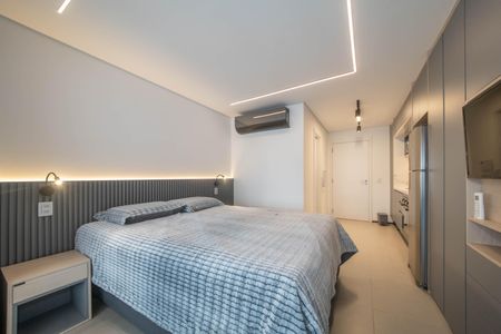 Quarto de kitnet/studio para alugar com 1 quarto, 32m² em Jardim das Acacias, São Paulo