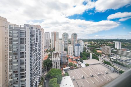 Varanda- Vista de kitnet/studio para alugar com 1 quarto, 32m² em Jardim das Acacias, São Paulo