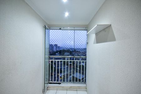 Varanda de apartamento para alugar com 2 quartos, 56m² em Vila Sonia do Taboao, Taboão da Serra