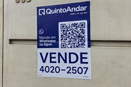 Casa de condomínio à venda com 70m², 2 quartos e 2 vagasFachada