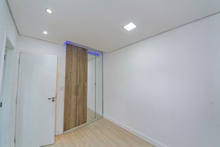 Casa de condomínio à venda com 70m², 2 quartos e 2 vagasSuíte 2