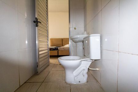 Apartamento para alugar com 28m², 1 quarto e sem vaga Apartamento para alugar com 28m², 1 quarto e sem vagaBanheiro