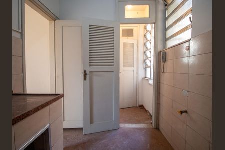 Apartamento à venda com 74m², 2 quartos e sem vagaCozinha