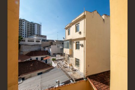 Apartamento à venda com 74m², 2 quartos e sem vagaSalão Vista