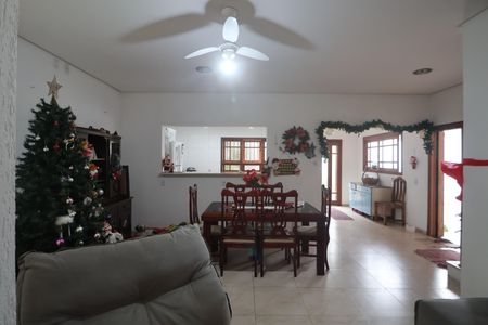 Casa à venda com 500m², 3 quartos e 5 vagasSala 2