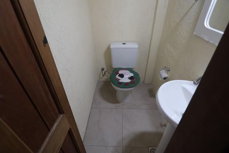 Casa à venda com 500m², 3 quartos e 5 vagasLavabo