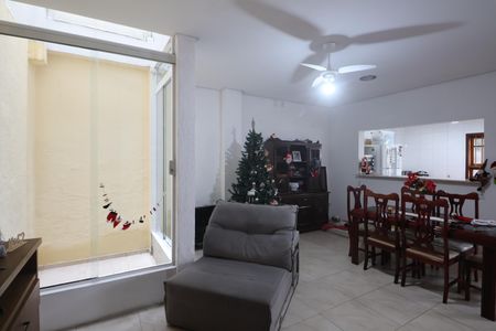 Casa à venda com 500m², 3 quartos e 5 vagasSala 2