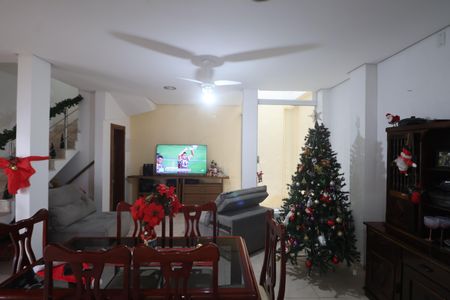 Casa à venda com 500m², 3 quartos e 5 vagasSala 2