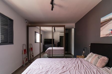 Casa à venda com 154m², 3 quartos e 1 vagaSuíte