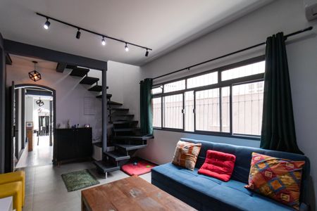 Sala de casa à venda com 3 quartos, 154m² em Vila Romana, São Paulo
