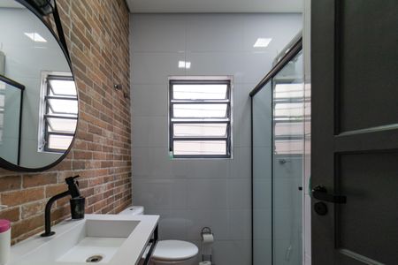 Casa à venda com 154m², 3 quartos e 1 vagaBanheiro 2