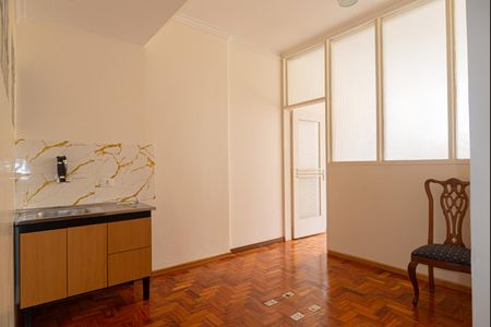 Apartamento para alugar com 98m², 2 quartos e 1 vaga Apartamento para alugar com 98m², 2 quartos e 1 vagaCozinha