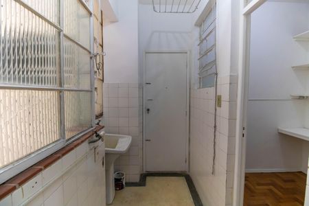 Apartamento para alugar com 80m², 2 quartos e sem vaga Apartamento para alugar com 80m², 2 quartos e sem vagaÁrea de Serviço