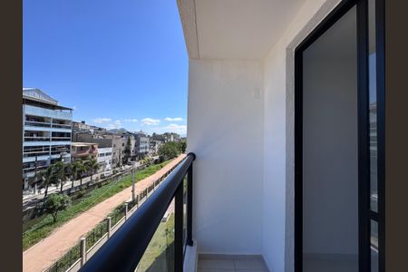 Varanda de apartamento para alugar com 2 quartos, 48m² em Recreio dos Bandeirantes, Rio de Janeiro