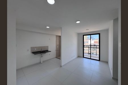 Sala de apartamento para alugar com 2 quartos, 48m² em Recreio dos Bandeirantes, Rio de Janeiro