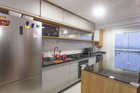 Apartamento à venda com 61m², 2 quartos e 2 vagasCozinha 