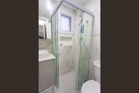 Apartamento à venda com 61m², 2 quartos e 2 vagasBanheiro da suíte 