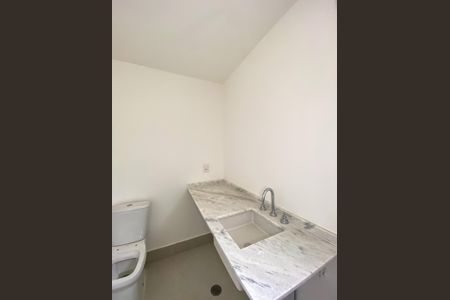 Apartamento à venda com 154m², 3 quartos e 2 vagasBanheiro da Suíte 2
