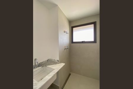 Apartamento à venda com 154m², 3 quartos e 2 vagasBanheiro da Suíte 1