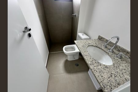 Apartamento à venda com 94m², 3 quartos e 2 vagasBanheiro da Suíte 2